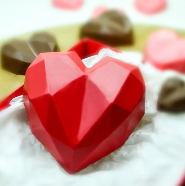 BWB 9837 Forma 3 Partes Coração Lapidado ...